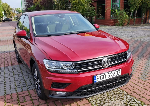 Volkswagen Tiguan cena 73900 przebieg: 63000, rok produkcji 2017 z Radzionków małe 79